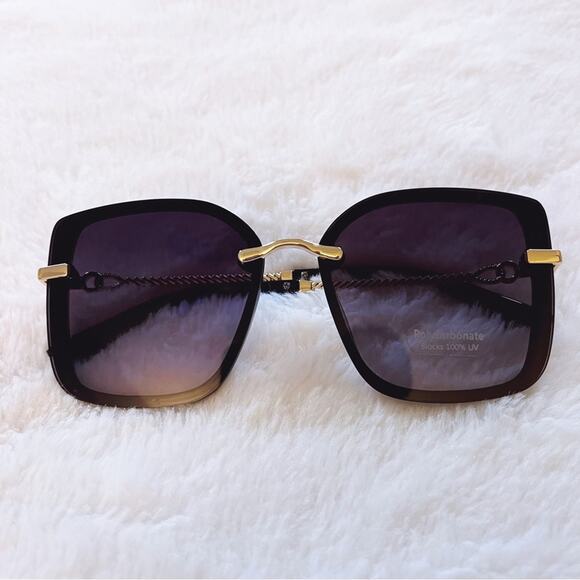 Stylens Accessories - Gia Black Elegant Chain Link Oversized Sunglasses